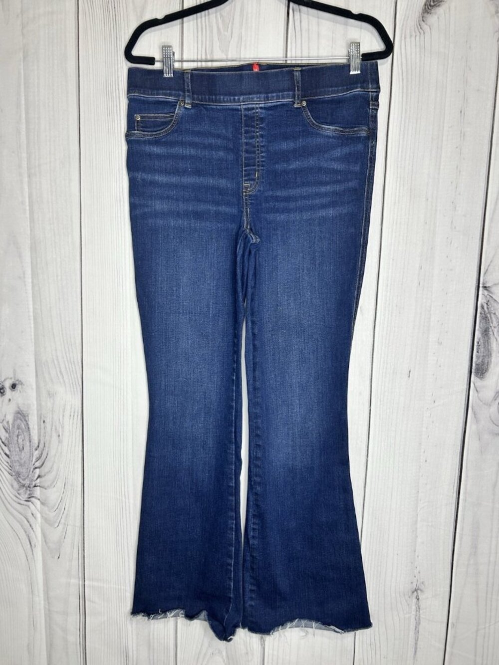 Spanx Flared Denim Jeans Raw Edge Hem Rise Sz XL (34x30) 20327R